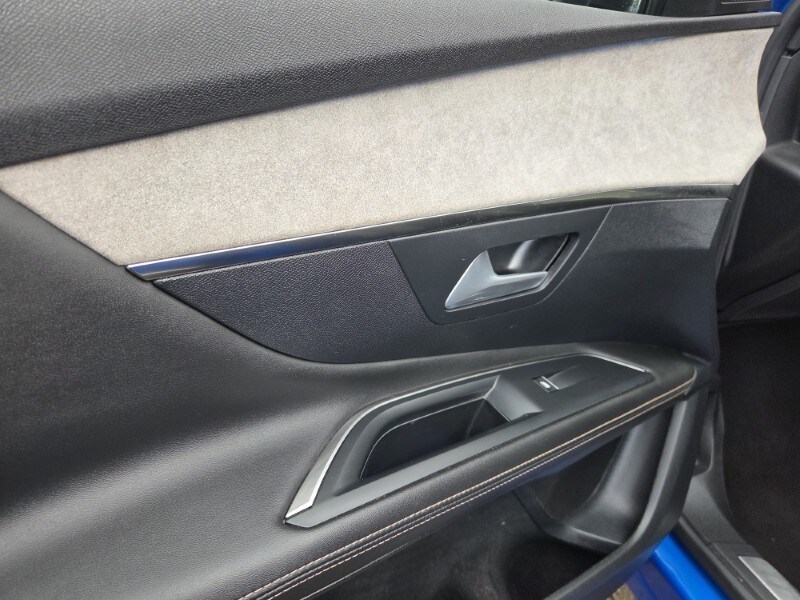 Used Peugeot 3008 2021 for sale - 77830050: Photo 28