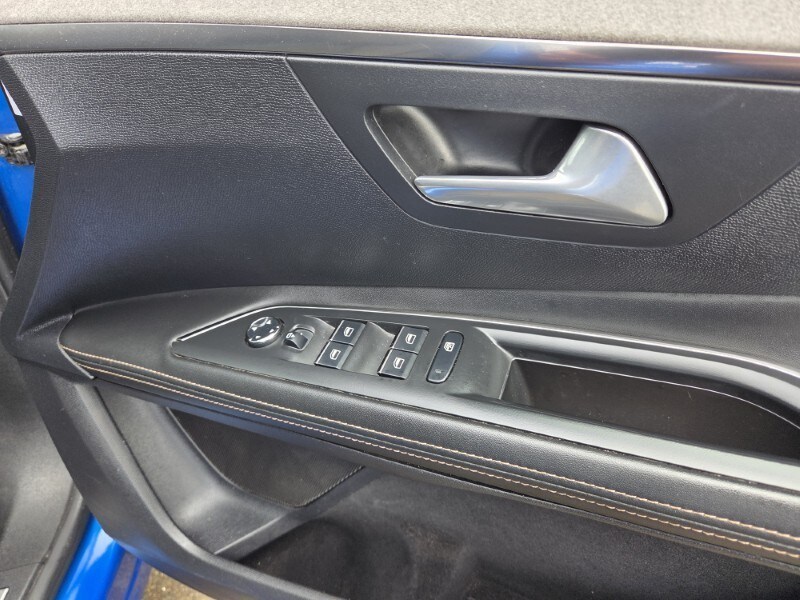 Used Peugeot 3008 2021 for sale - 77830050: Photo 33