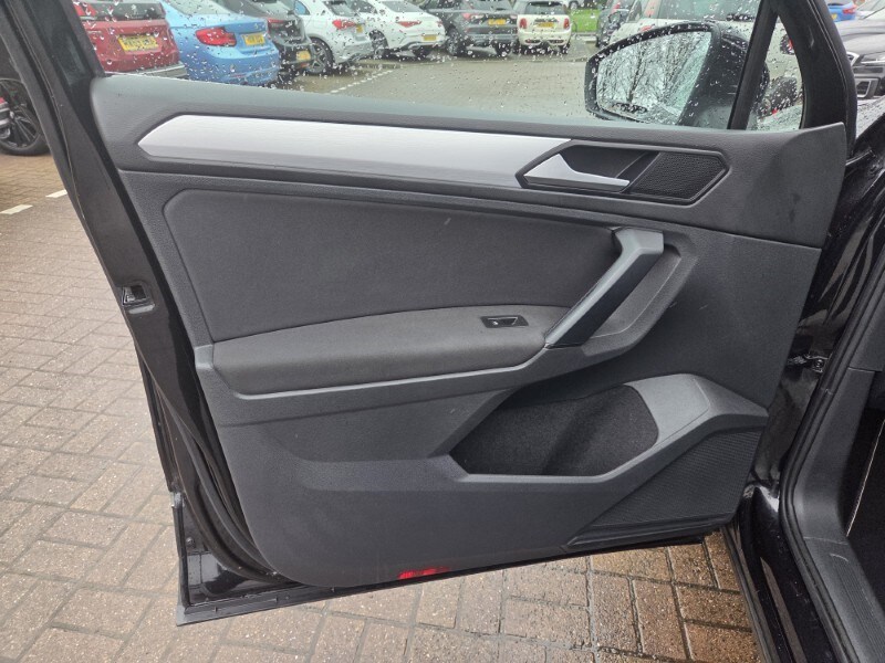 Used Volkswagen Tiguan 2019 for sale - 77864706: Photo 23