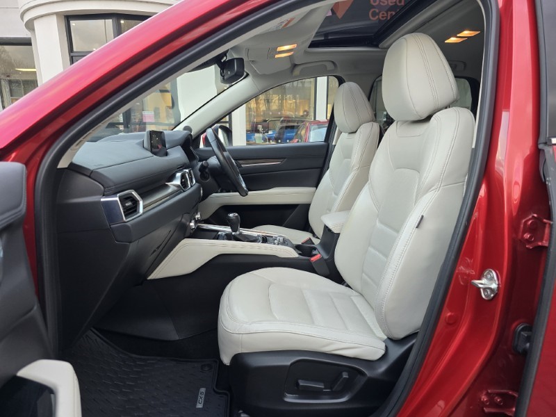 Used Mazda CX-5 2017 for sale - 76982438: Photo 4