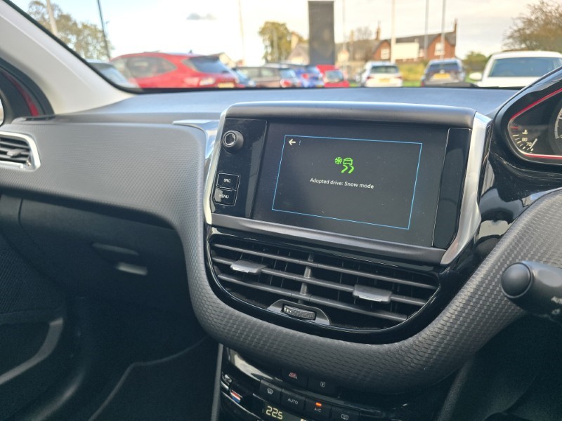 Used Peugeot 2008 2019 for sale - 77296716: Photo 47