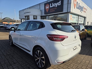 Used Renault Clio 2021 for sale - 78144760: Photo