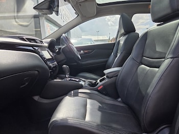 Used Nissan Qashqai 2017 for sale - 78226316: Photo