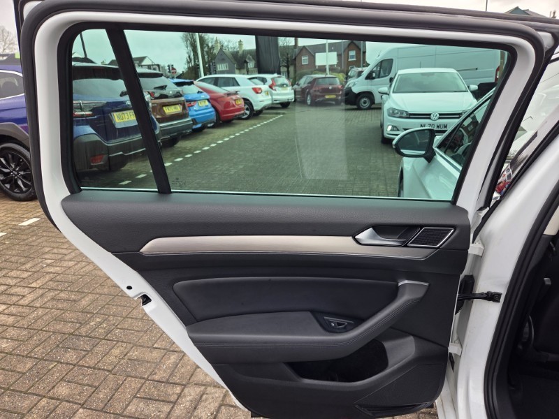 Used Volkswagen Passat 2016 for sale - 77803964: Photo 19