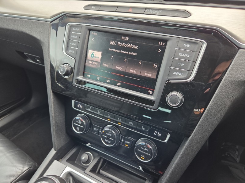 Used Volkswagen Passat 2016 for sale - 77803964: Photo 37