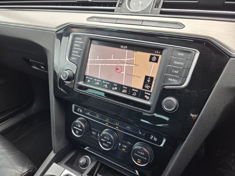 Used Volkswagen Passat 2016 for sale - 77803964: Photo 38