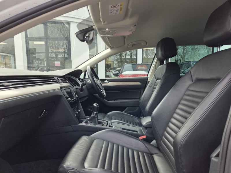 Used Volkswagen Passat 2016 for sale - 77803964: Photo 4