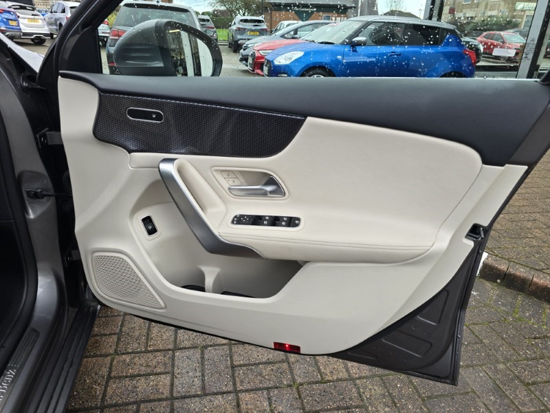 Used Mercedes-Benz A-Class 2022 for sale - 76981760: Photo 25