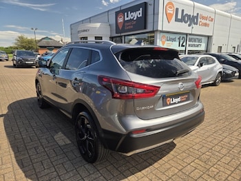 Used Nissan Qashqai 2017 for sale - 79512304: Photo