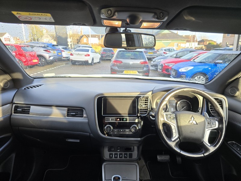 Used Mitsubishi Outlander 2018 for sale - 76981759: Photo 10