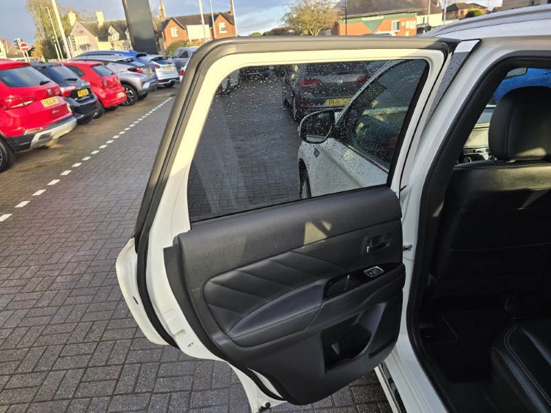 Used Mitsubishi Outlander 2018 for sale - 76981759: Photo 21