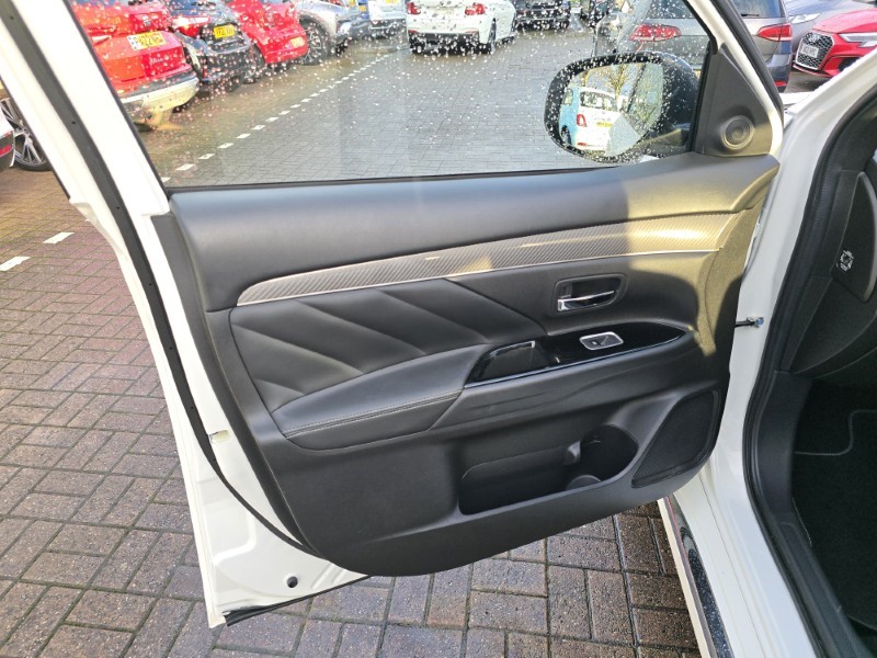 Used Mitsubishi Outlander 2018 for sale - 76981759: Photo 24