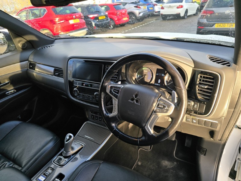 Used Mitsubishi Outlander 2018 for sale - 76981759: Photo 29