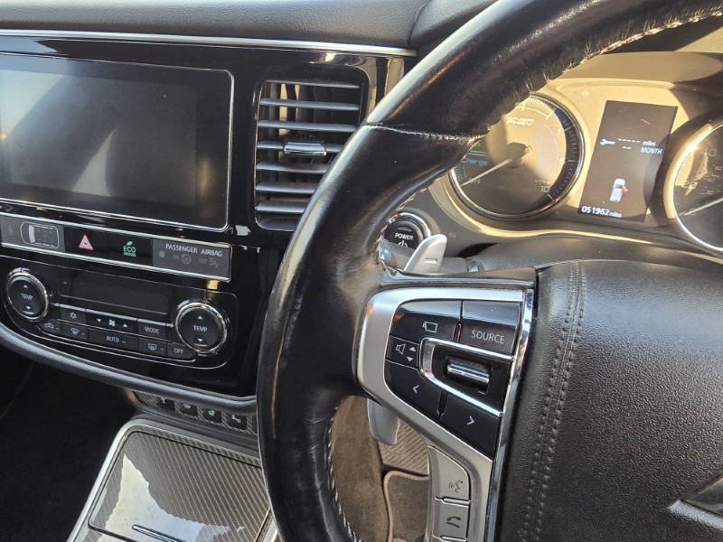 Used Mitsubishi Outlander 2018 for sale - 76981759: Photo 33