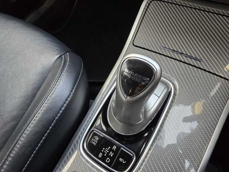 Used Mitsubishi Outlander 2018 for sale - 76981759: Photo 39