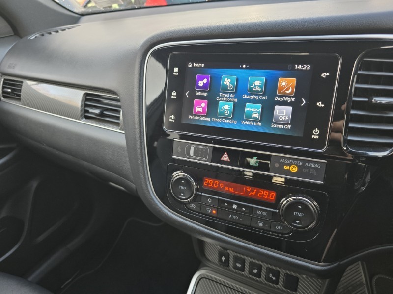 Used Mitsubishi Outlander 2018 for sale - 76981759: Photo 45