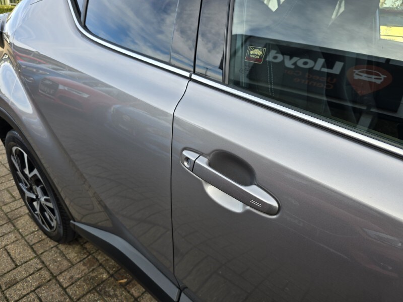 Used Toyota C-HR 2020 for sale - 76981565: Photo 26