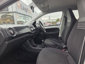Used Volkswagen up! 2018 for sale - 79165418: Photo