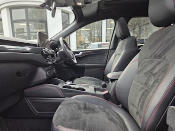 Used Ford Kuga 2023 for sale - 77830055: Photo