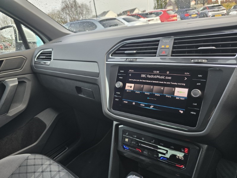 Used Volkswagen Tiguan 2023 for sale - 77195344: Photo 39