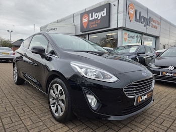 Used Ford Fiesta 2018 for sale - 78298930: Photo