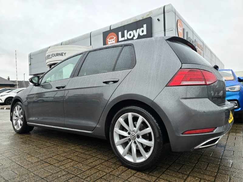 Used Volkswagen Golf 2020 for sale - 76982463: Photo 3