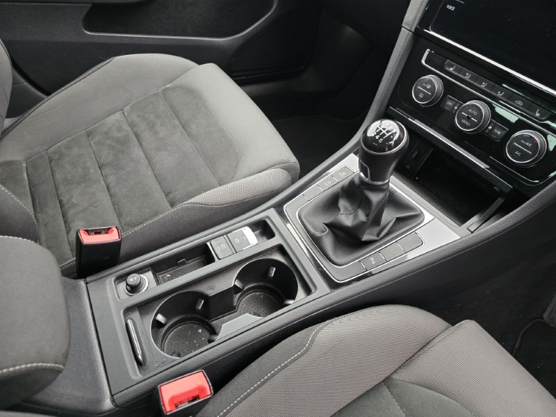 Used Volkswagen Golf 2020 for sale - 76982463: Photo 31