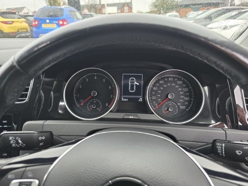 Used Volkswagen Golf 2020 for sale - 76982463: Photo 37