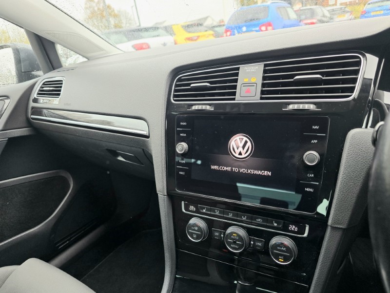 Used Volkswagen Golf 2020 for sale - 76982463: Photo 38