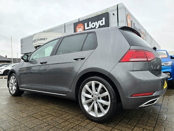 Used Volkswagen Golf 2020 for sale - 76982463: Photo