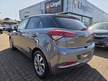 Used Hyundai i20 2016 for sale - 78356722: Photo