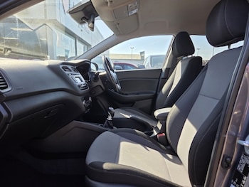 Used Hyundai i20 2016 for sale - 78356722: Photo