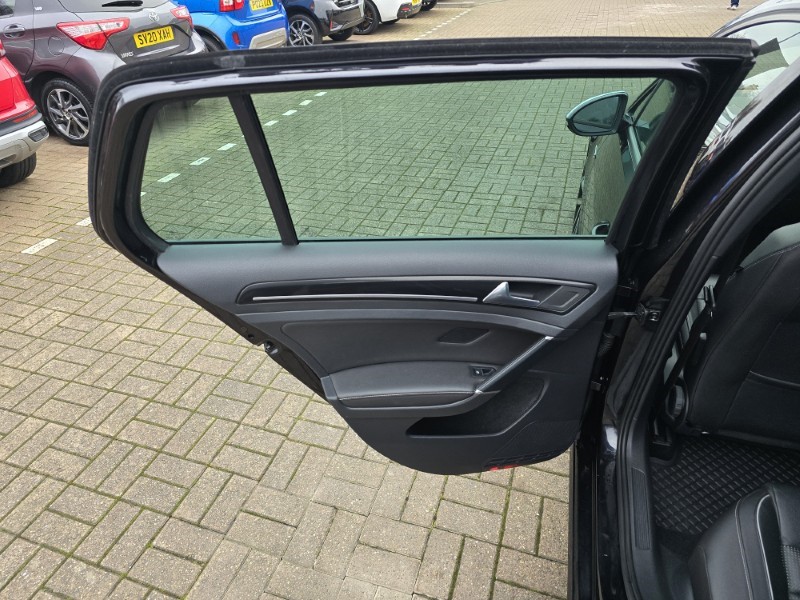 Used Volkswagen Golf 2019 for sale - 77069027: Photo 23