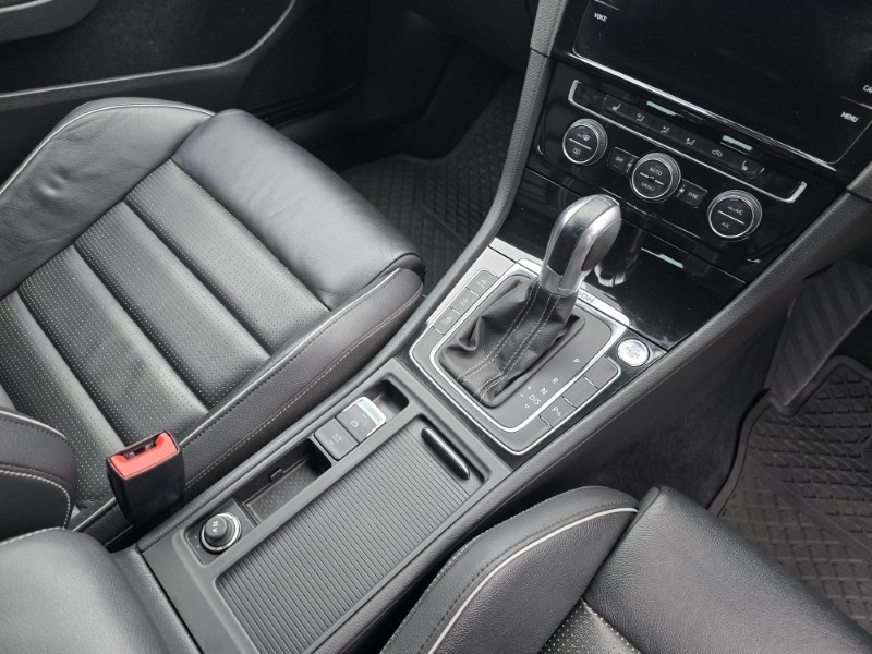 Used Volkswagen Golf 2019 for sale - 77069027: Photo 33