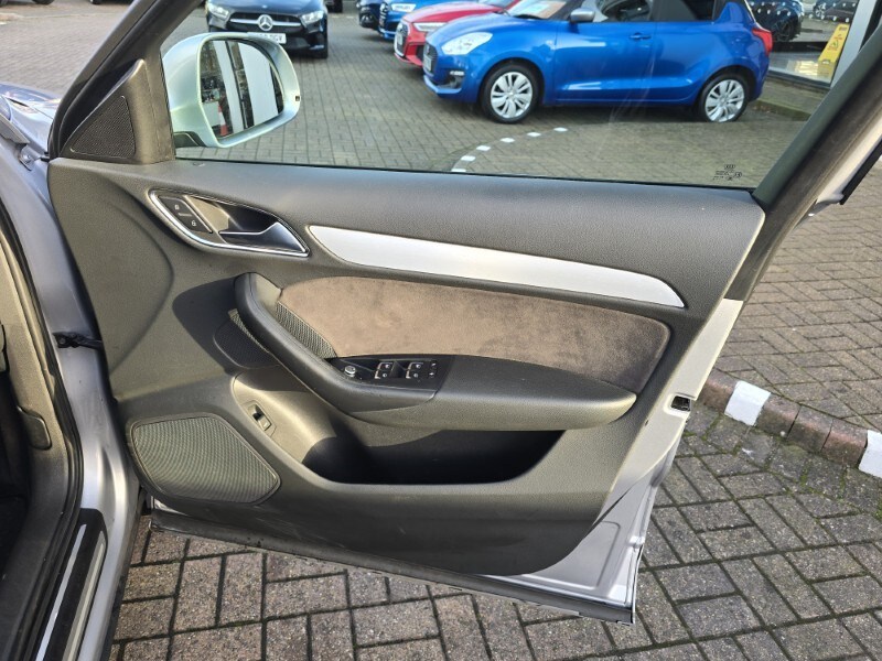 Used Audi Q3 2016 for sale - 76981567: Photo 30