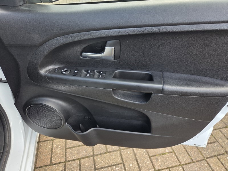 Used Kia Venga 2016 for sale - 78105834: Photo 17