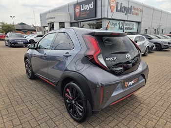 Used Toyota Aygo X 2023 for sale - 79417301: Photo