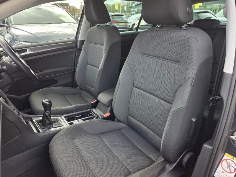 Used Volkswagen Golf 2020 for sale - 78053224: Photo 21