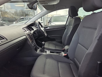 Used Volkswagen Golf 2020 for sale - 78053224: Photo