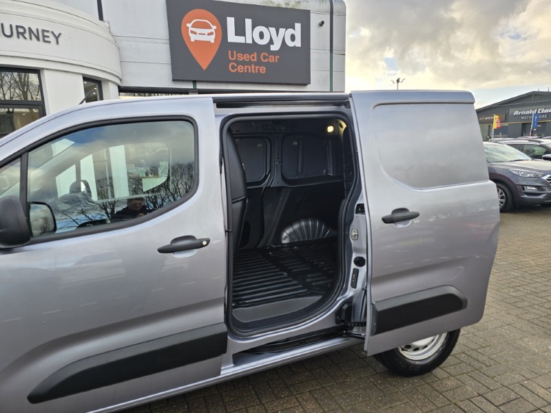 Used Peugeot Partner 2020 for sale - 77220396: Photo 5