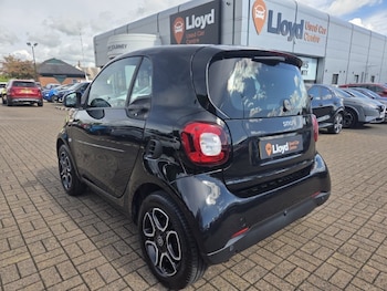 Used smart fortwo 2019 for sale - 78787811: Photo