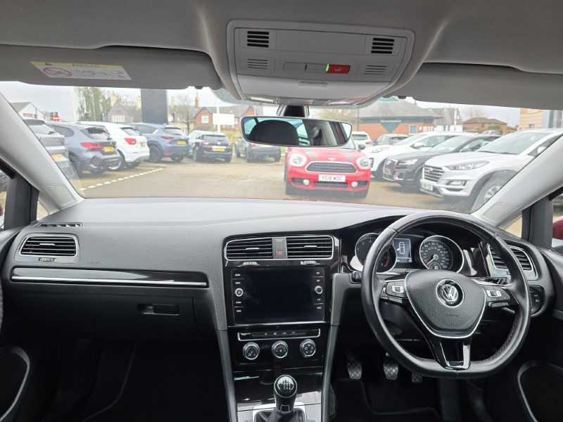 Used Volkswagen Golf 2018 for sale - 77687528: Photo 11