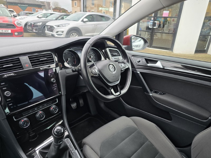 Used Volkswagen Golf 2018 for sale - 77687528: Photo 21