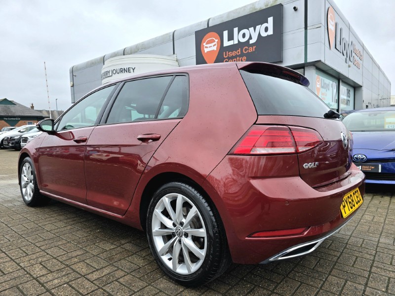 Used Volkswagen Golf 2018 for sale - 77687528: Photo 3