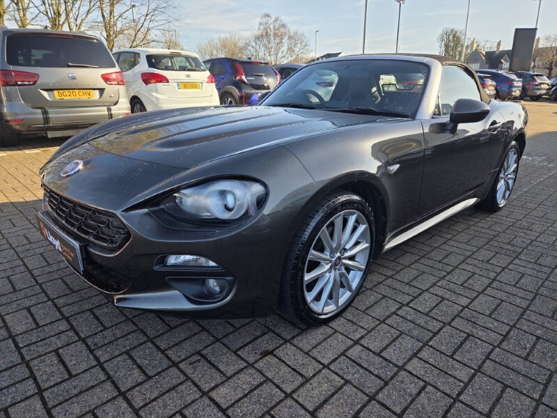 Used Fiat 124 Spider 2018 for sale - 78121449: Photo 10