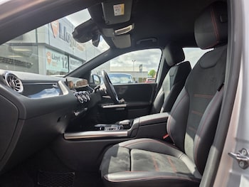 Used Mercedes-Benz B Class 2019 for sale - 78682040: Photo