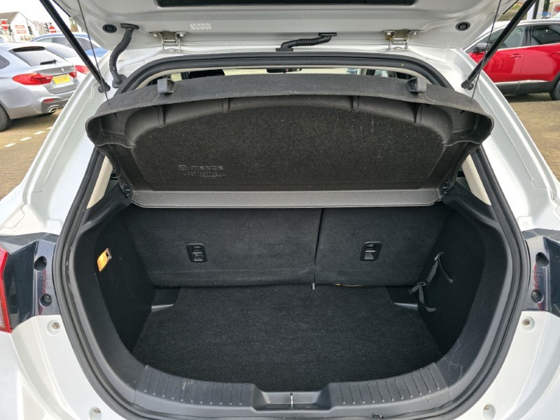 Used Mazda Mazda2 2018 for sale - 77148039: Photo 19