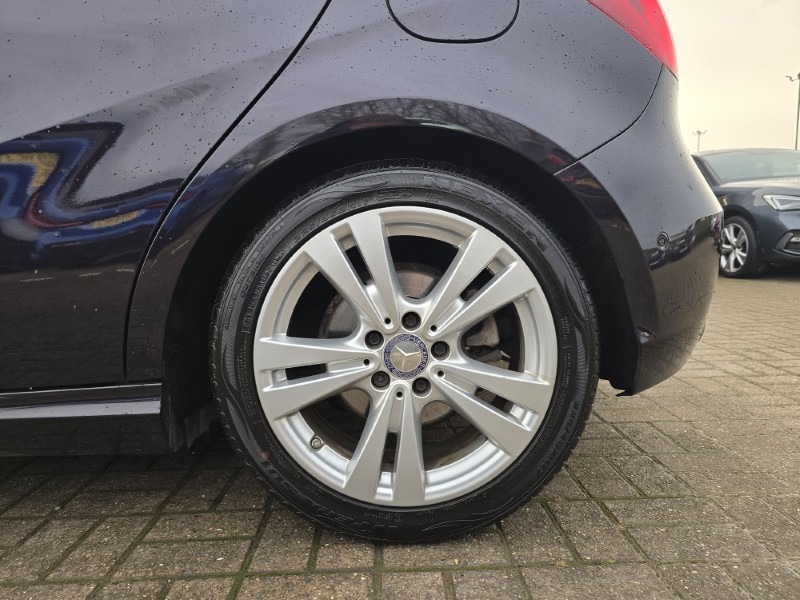 Used Mercedes-Benz A-Class 2016 for sale - 76982415: Photo 10