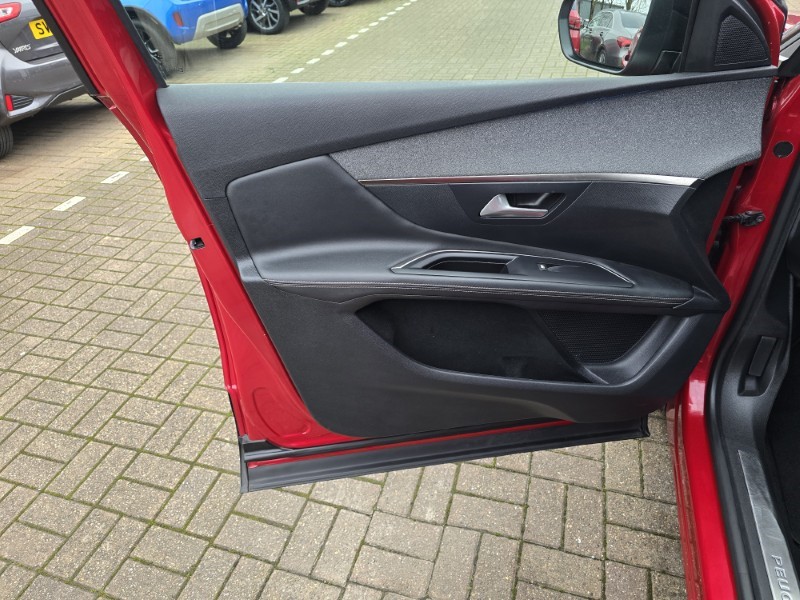 Used Peugeot 3008 2019 for sale - 77069032: Photo 25