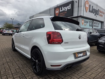 Used Volkswagen Polo 2016 for sale - 78486132: Photo